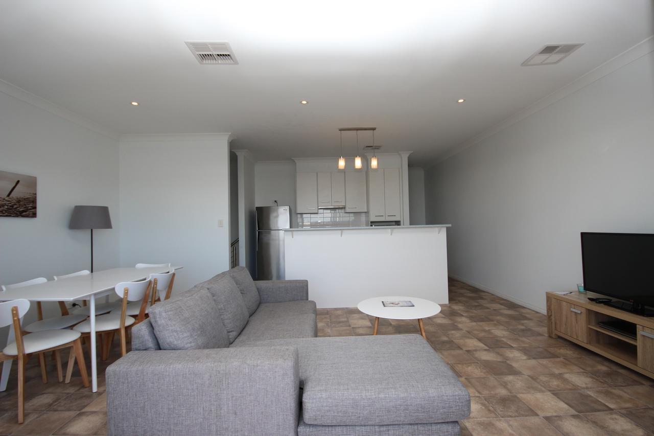 Wallaroo Marina Apartments Eksteriør billede